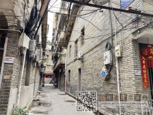 村民新村宅间空间